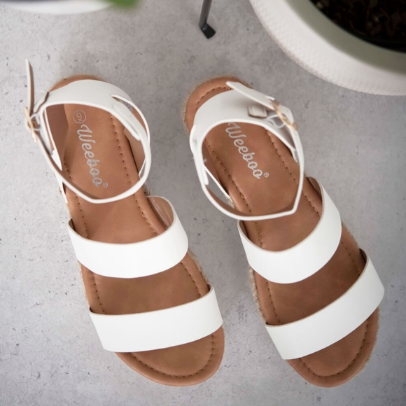 WeeBoo On the Doorstep Espadrille Platform Sandals in White - Picture 4 of 8